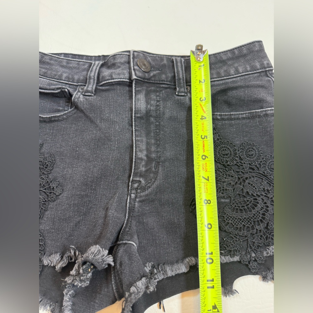 American Eagle Hi Rise Shortie Black Denim Ripped Shorts 6 Super Stretch (bin S) - Picture 5 of 8